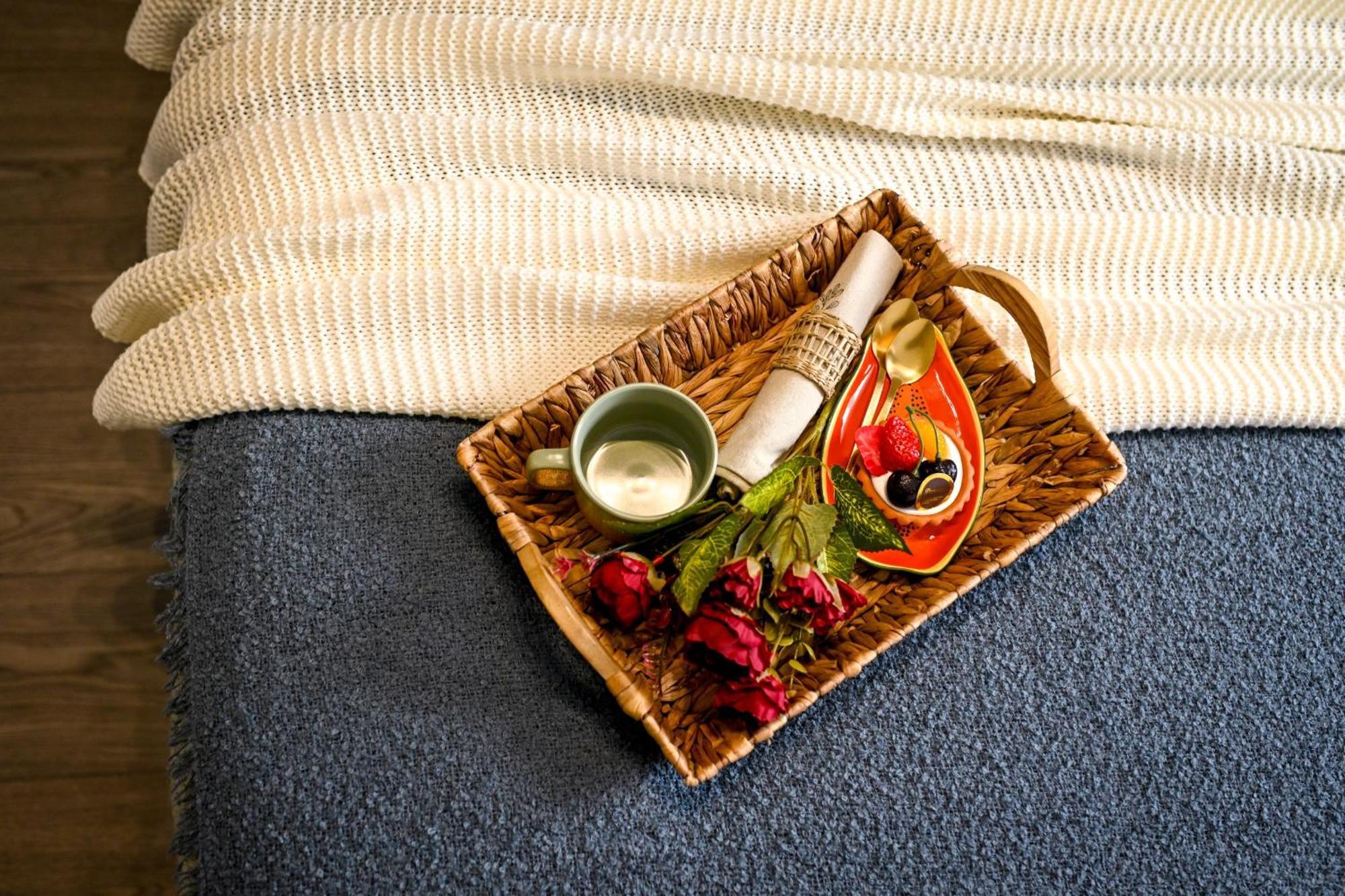 Old Town Charm - Modern & Comfortable Accommodation In The Heart Of The City Bukarest Exteriör bild